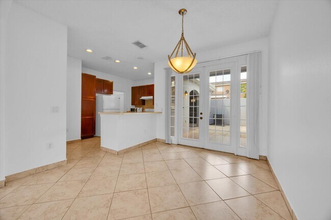 Building Photo - 2051 Island Brook Ln