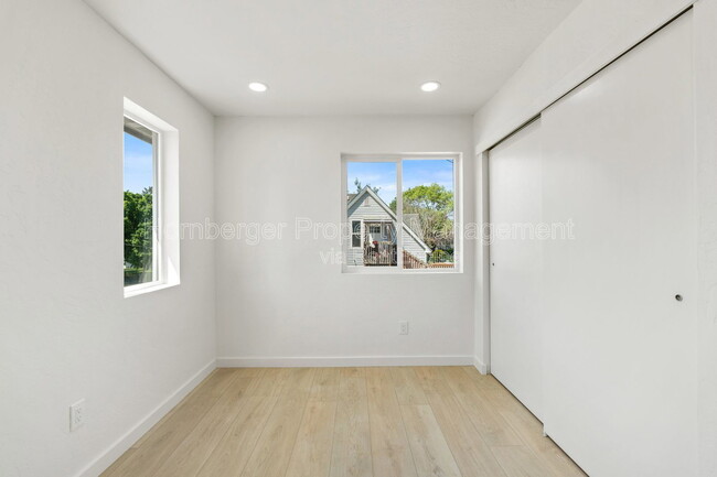 Building Photo - 1503 E Marietta Ave
