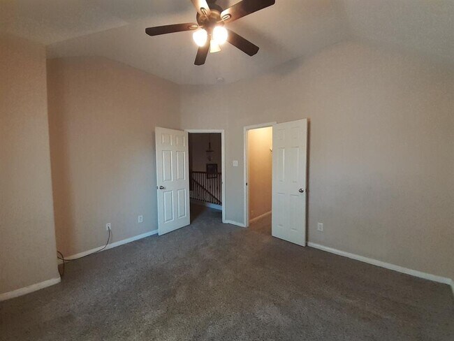 Building Photo - 5835 Beeston Ln