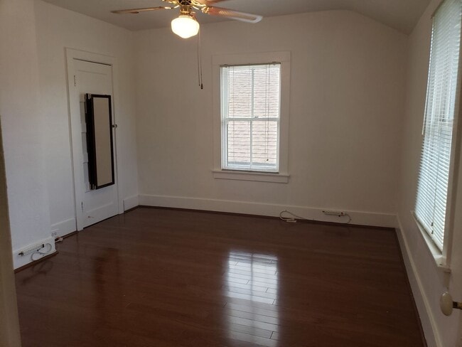 Building Photo - Immaculate 3 Bedroom, 2 Bath, 1932 sqft. H...