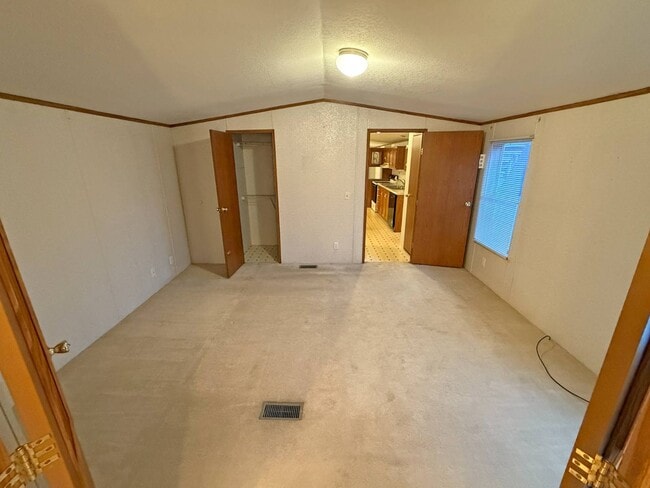 Building Photo - 2900 N Apperson Way