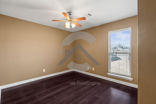 Building Photo - 2235 Linda Drive