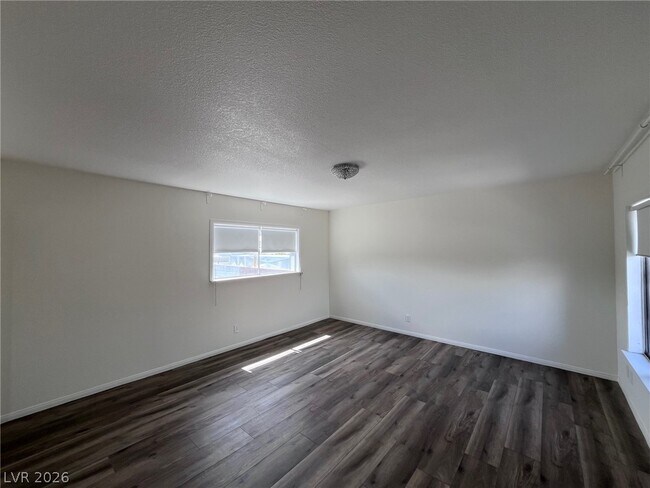 Building Photo - 3369 Medina Ct