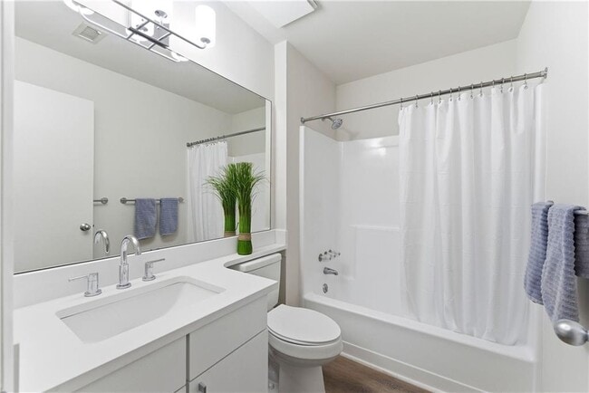 Building Photo - 56 Finch Trail NE