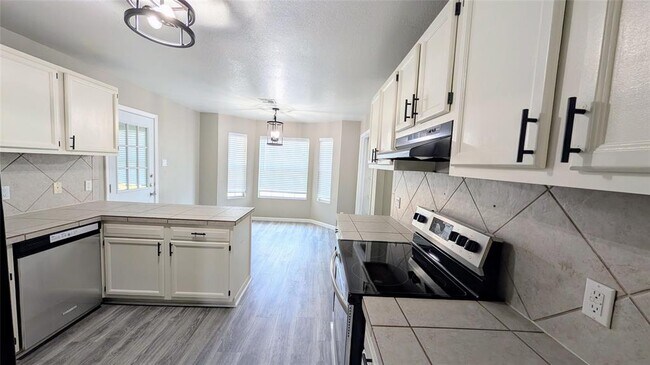 Building Photo - 5508 Denmans Mountain Rd