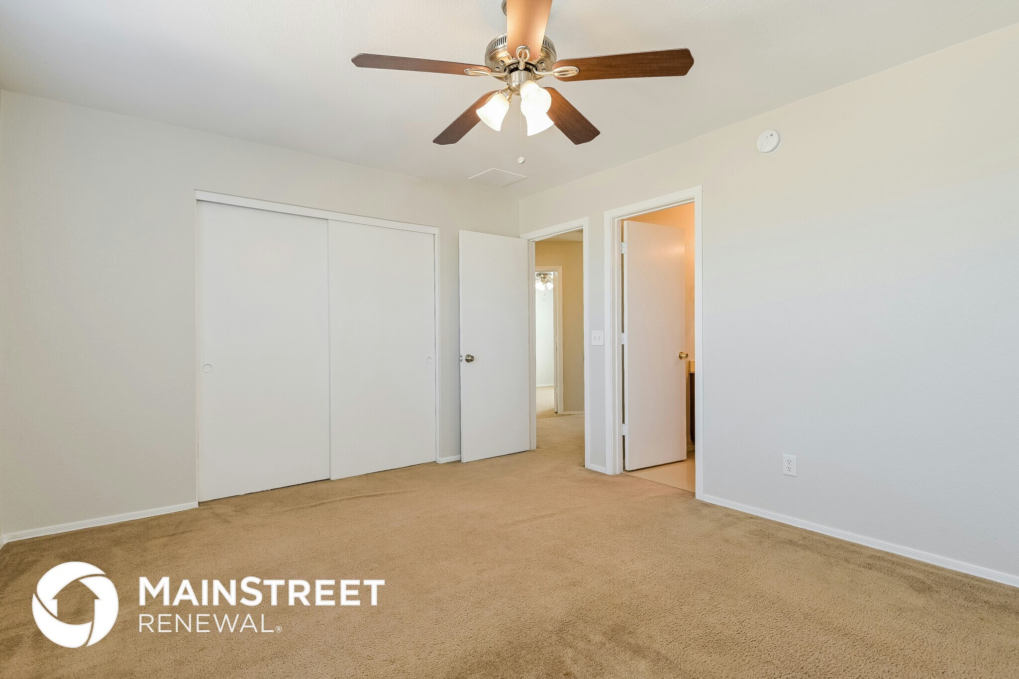 Building Photo - 1517 E Wedwick St