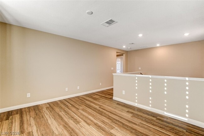 Building Photo - 888 Haven Oaks Pl