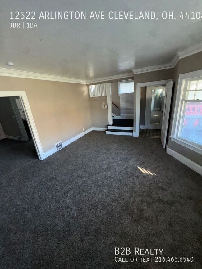 Building Photo - 12522 Arlington Ave