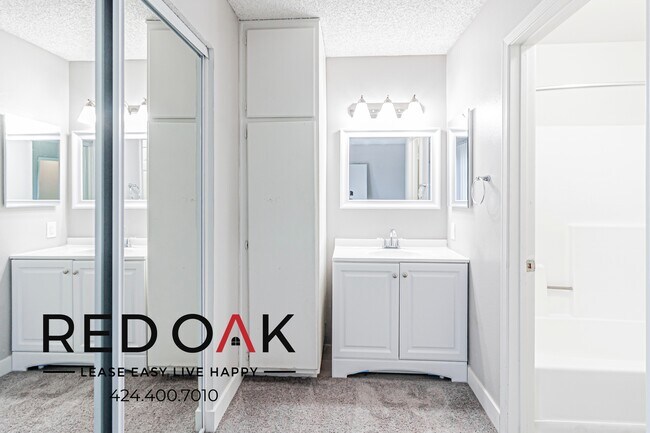 Building Photo - 3742 E Fountain St