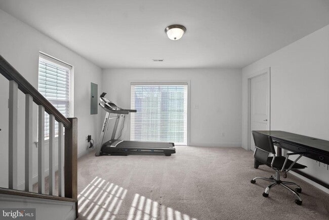 Building Photo - 1310 Carrick Ct