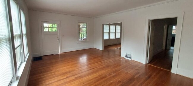 Building Photo - 1594 McLendon Ave NE
