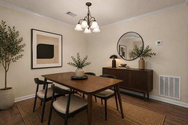 Building Photo - 3115 Pine Heights Dr NE