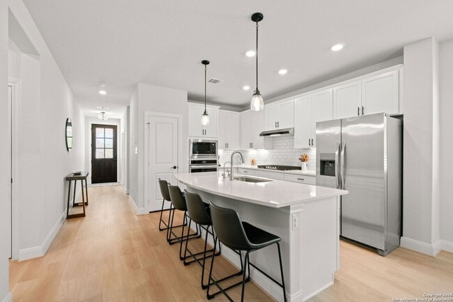 Building Photo - 2623 Suncadia Ln