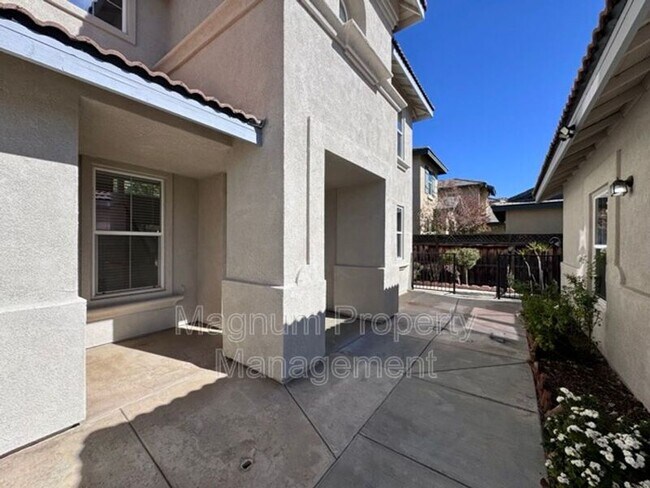 Building Photo - 23394 Blue Gardenia Ln