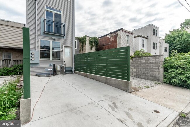 Building Photo - 2630 Ellsworth St