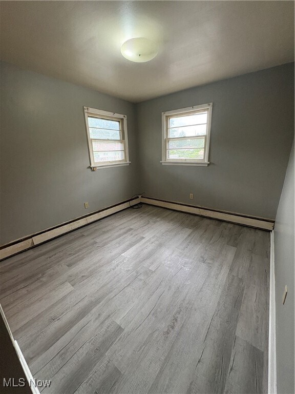 Building Photo - 3055 Hadley Ave