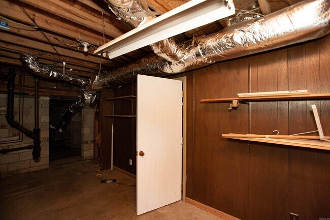 Building Photo - 2920 S Bryant St