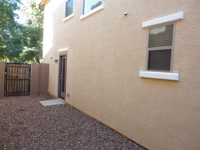 Building Photo - 3927 S Napa Ln