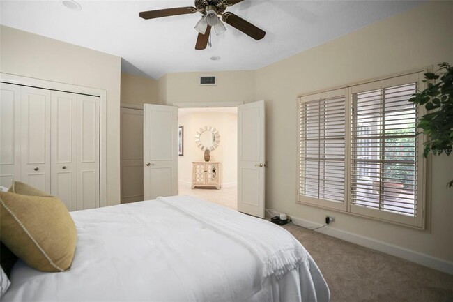 Building Photo - 4941 Bayshore Blvd