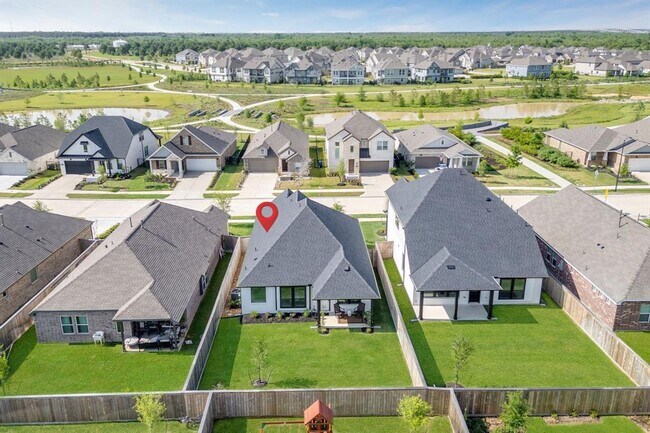Building Photo - 21131 Austin Chalk Dr