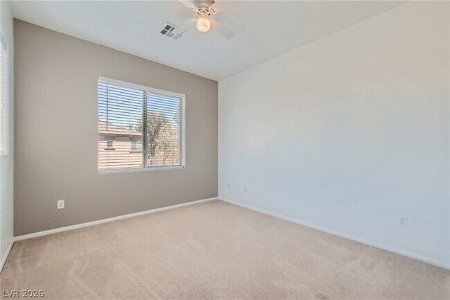 Building Photo - 665 Calamus Palm Pl