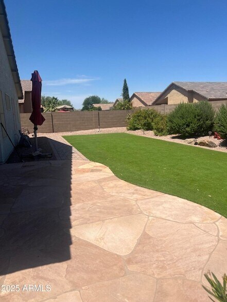 Building Photo - 35282 N Shorthorn Trail