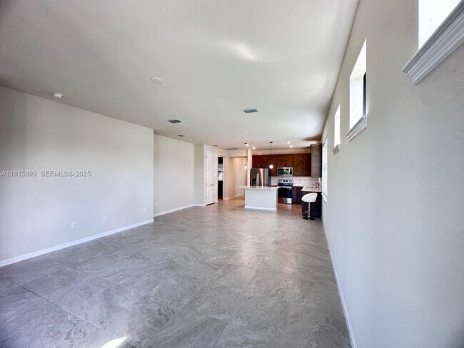 Building Photo - 4139 Silver Maple Wy