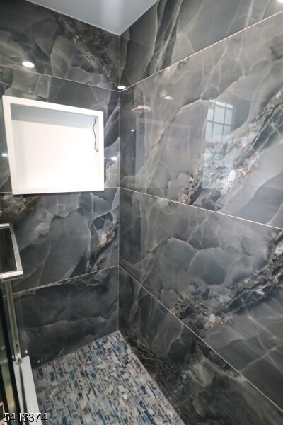 Building Photo - 22 St Francis St