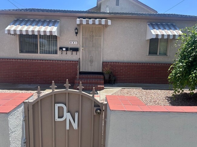 Primary Photo - Cute Front House In San Pedro