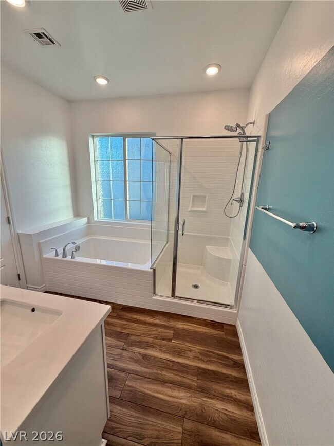 Building Photo - 20 Barbara Ln