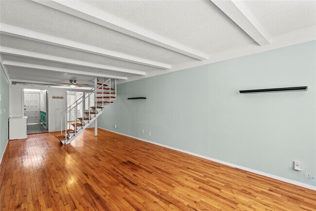 Building Photo - 1200 Warburton Ave