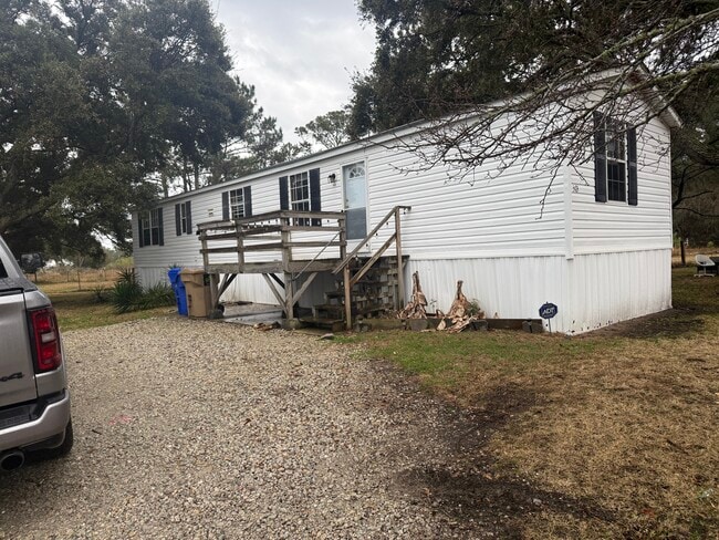 Building Photo - 5426 Peden Point Rd