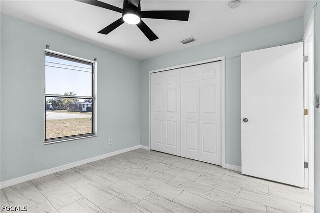 Building Photo - 17176 Phlox Dr