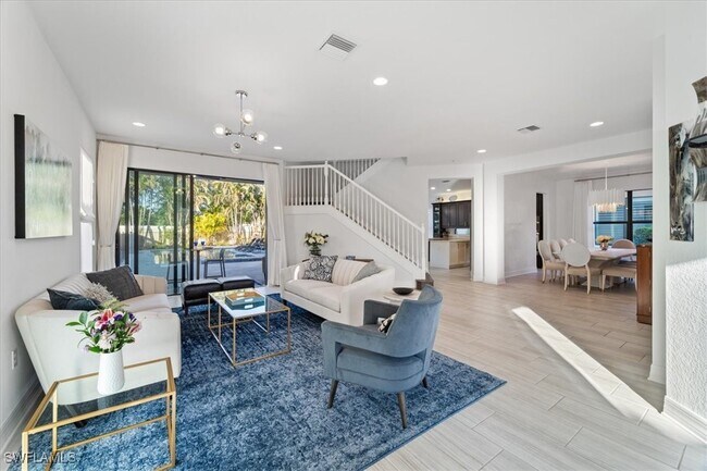 Building Photo - 13884 Luna Dr