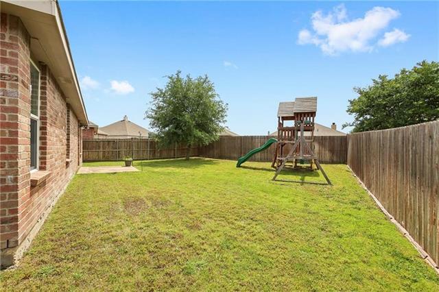 Building Photo - 807 Windflower Dr