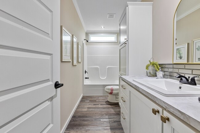 Building Photo - 54 Macuro Ct