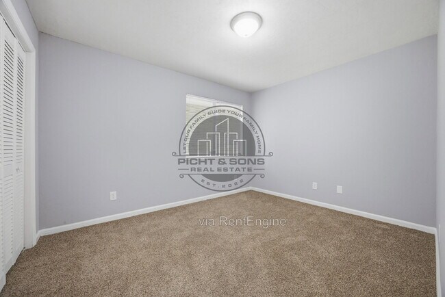 Building Photo - 1824 Seay Ct