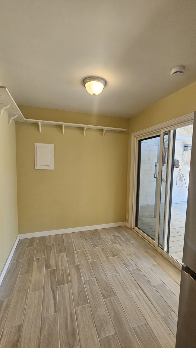 Building Photo - 1224 Orchard Way