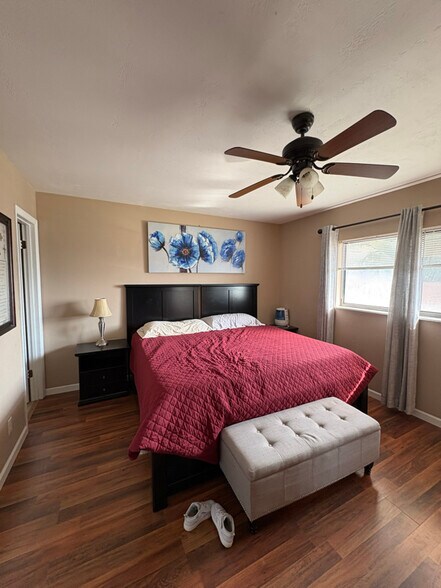 Building Photo - 5416 Turton Ln