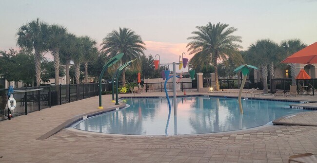 Building Photo - 4 Bedroom House in Eagle Creek, Lake Nona