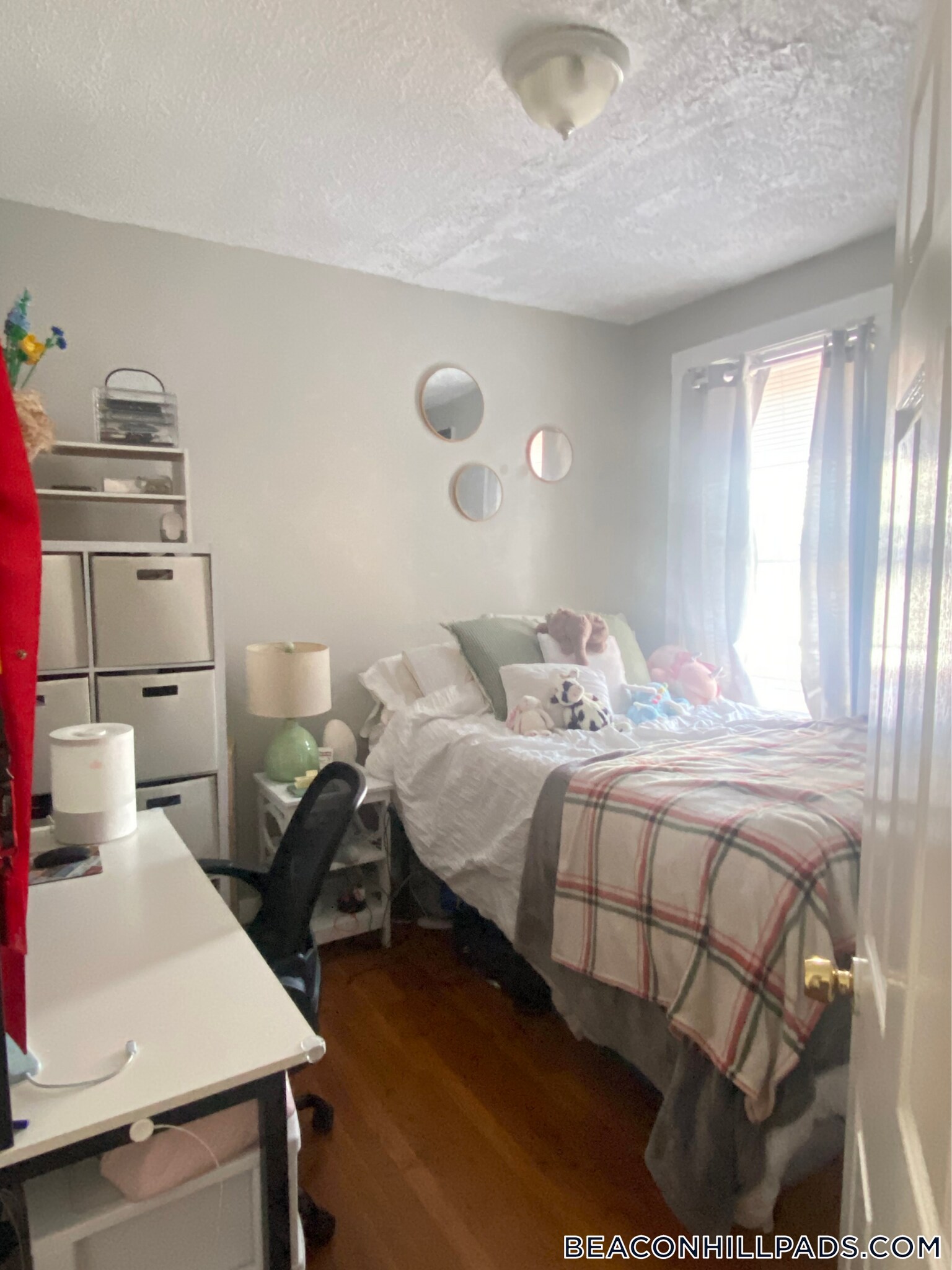 Building Photo - 38 Garden St