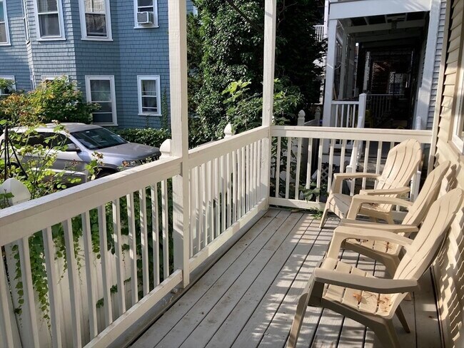 Building Photo - 7 Washburn Terrace