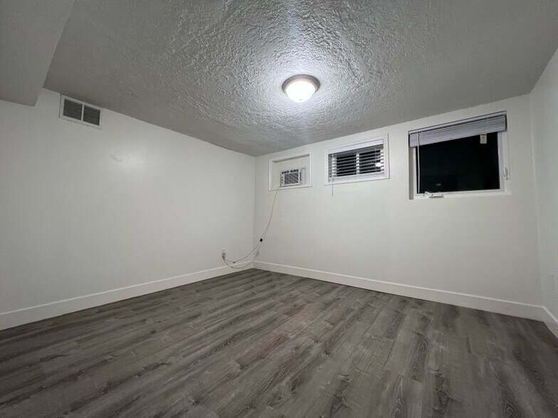 Building Photo - 1456 S 500 E