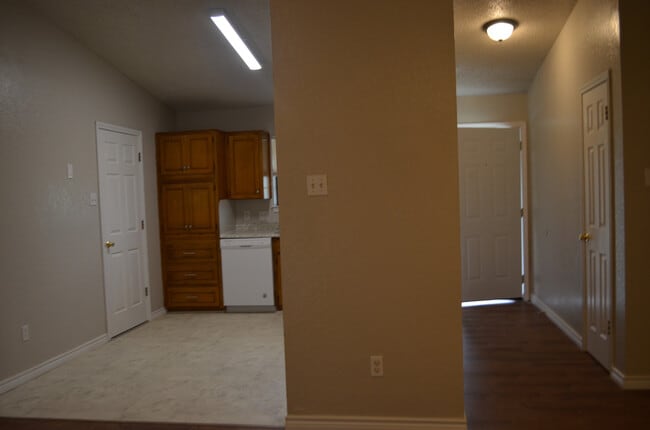 Building Photo - This 3 Bedroom Home with Fireplace is a must see!