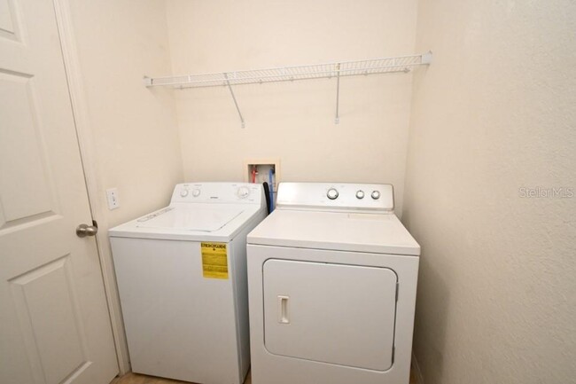 Building Photo - 5908 Brickleberry Ln