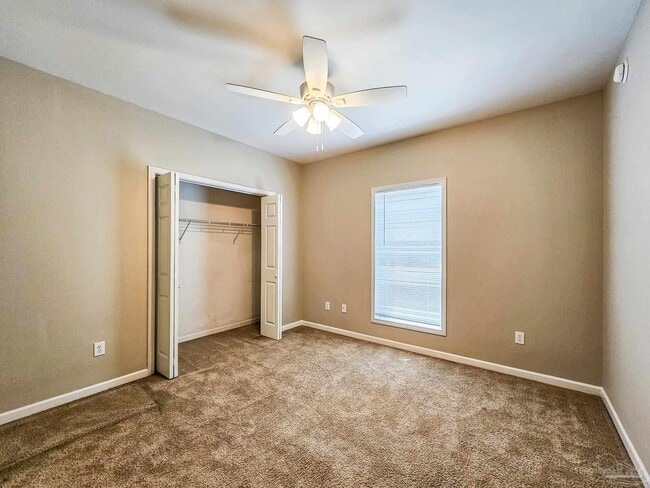 Building Photo - 3210 Seabrook St