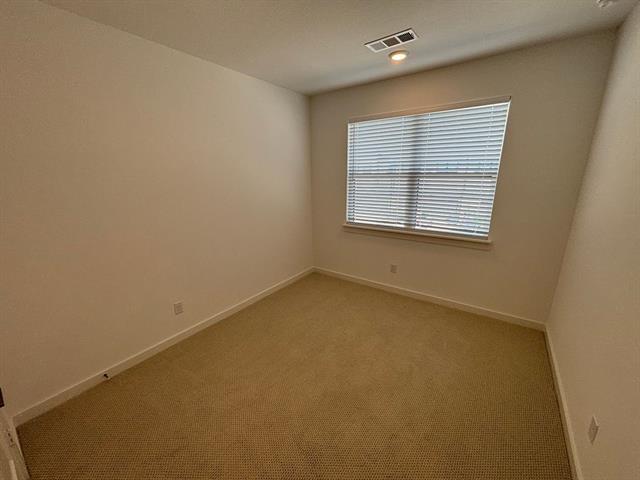 Building Photo - 820 Cavitt Ct