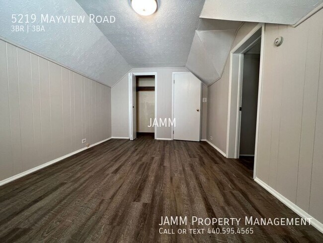 Building Photo - 5219 Mayview Rd