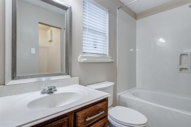 Building Photo - 10822 Cane Grove Ln