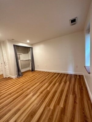 Building Photo - 103 Gainsborough St